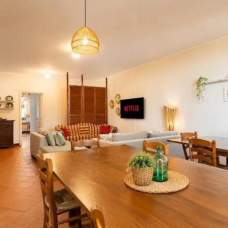 Exclusive Sea & Mountain View, 5 Villa Chieti