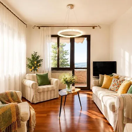 Exclusive Sea & Mountain View, 5 Chieti
